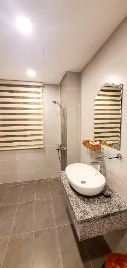 Hotel Khach San Chia Khoa Vang - Mien Phi 2 Xe Dap 1 Phong Tham Quan Dia Trung Hai - Tt Hoang Hon Phú Quý Zewnętrze zdjęcie
